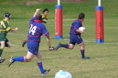 2nd-XV-v-Woodville-David-King-running-to-score